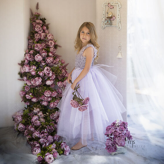 Maru Serra - fotografias-de-comuniones-en-valencia-primera-comunion-rosas.jpg